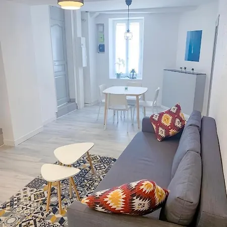 Apartamento Le Molesme - Cosy Appartement Troyes Centre-Ville Parking Gratuit Troyes